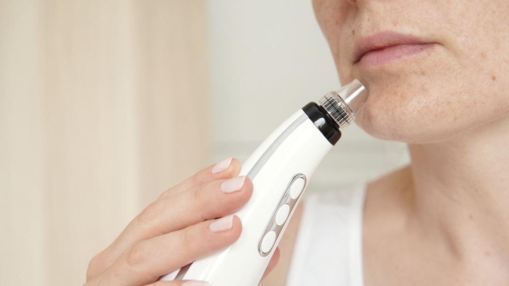 Face Vacuuming Tips