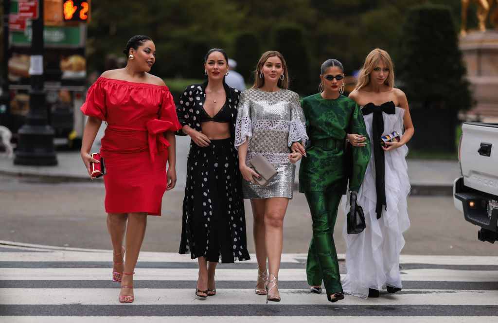 What is cocktail attire for a wedding fall